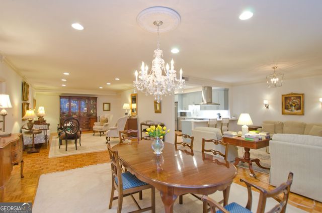 2734 Peachtree Road NW C101, Atlanta, GA 30305