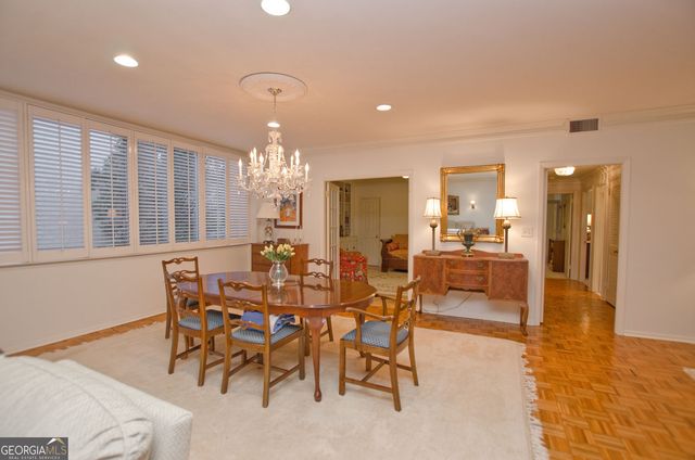 2734 Peachtree Road NW C101, Atlanta, GA 30305