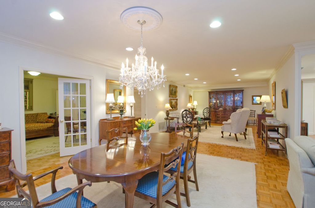 2734 Peachtree Road NW C101, Atlanta, GA 30305