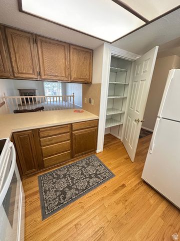 5488 S 250 E, Washington Terrace, UT 84405