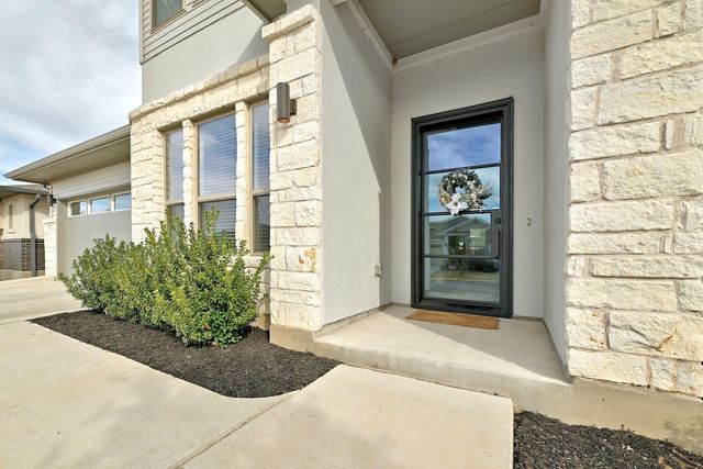 8509 Silverthorne ST, Austin, TX 78744