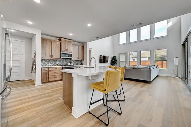 8509 Silverthorne ST, Austin, TX 78744