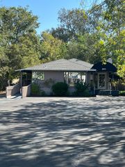 241 S San Antonio Road, Los Altos, CA 94022