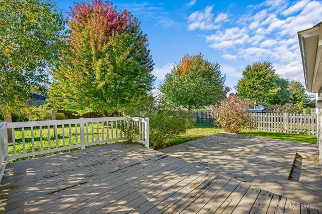 442 Santa Fe Trail, Cary, IL 60013