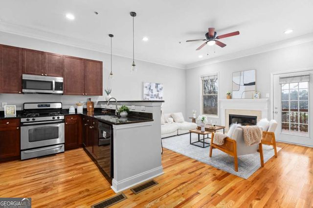 1895 Sterling Oaks Circle NE, Atlanta, GA 30319