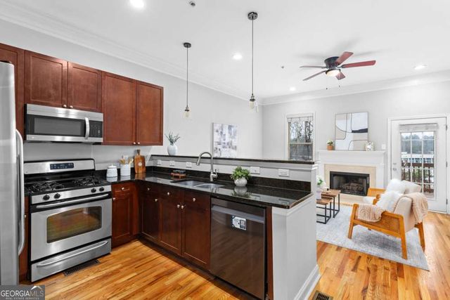 1895 Sterling Oaks Circle NE, Atlanta, GA 30319