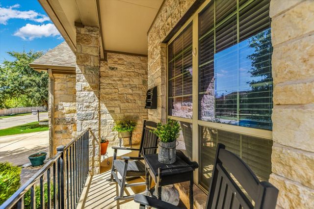 292 Swallowtail DR, Austin, TX 78737