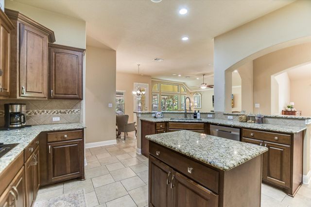 292 Swallowtail DR, Austin, TX 78737