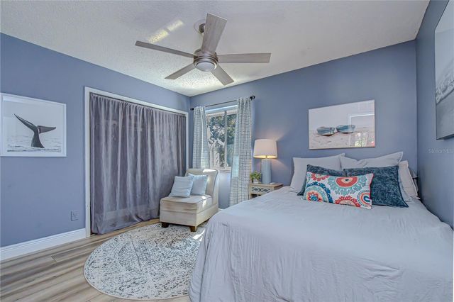 1617 SHADY LEAF DRIVE, Valrico, FL 33596