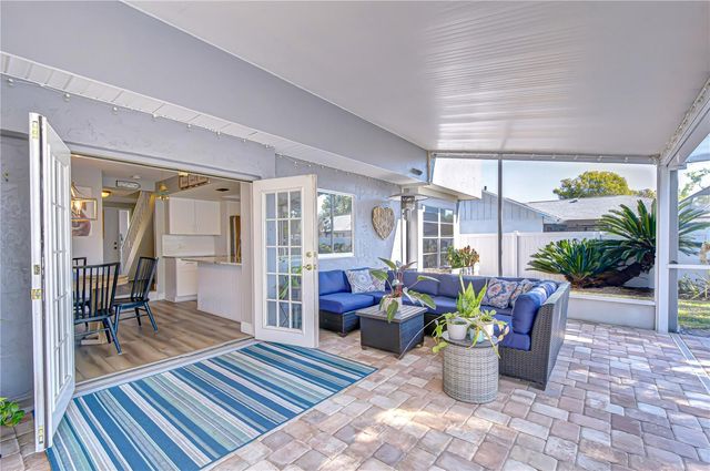 1617 SHADY LEAF DRIVE, Valrico, FL 33596