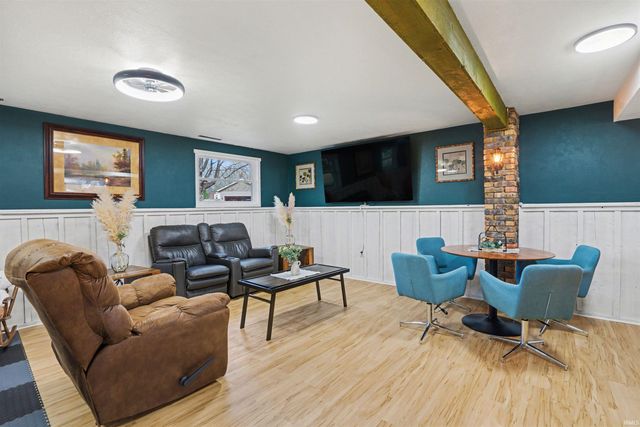 23052 Sandalwood Drive, Elkhart, IN 46516