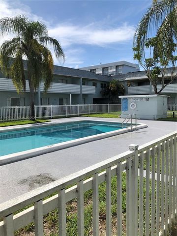 4251 NW 5th St 257, Plantation, FL 33317