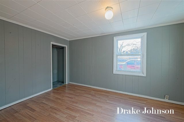 2474 Evanston Avenue, Muskegon, MI 49442