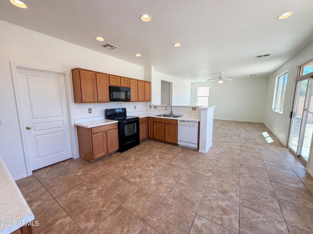 7411 W ALTA VISTA Road, Laveen, AZ 85339 — photo 2
