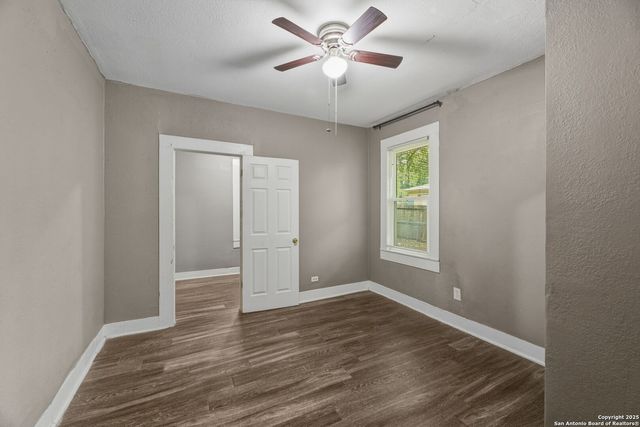 143 Paul, San Antonio, TX 78203