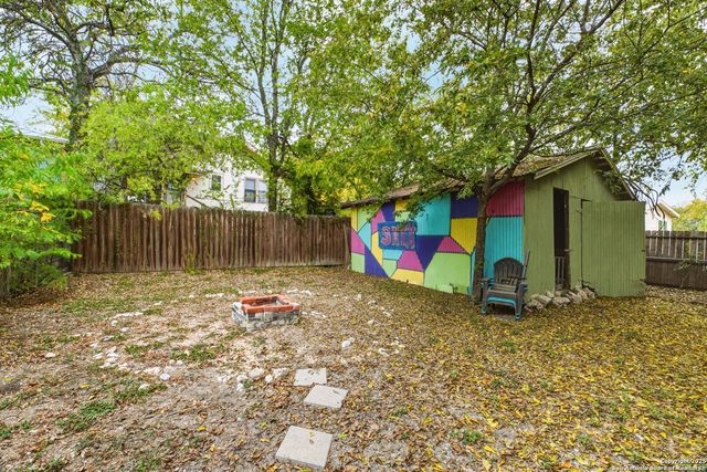 143 Paul, San Antonio, TX 78203