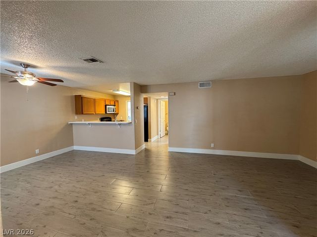 1800 Edmond Street 162, Las Vegas, NV 89146