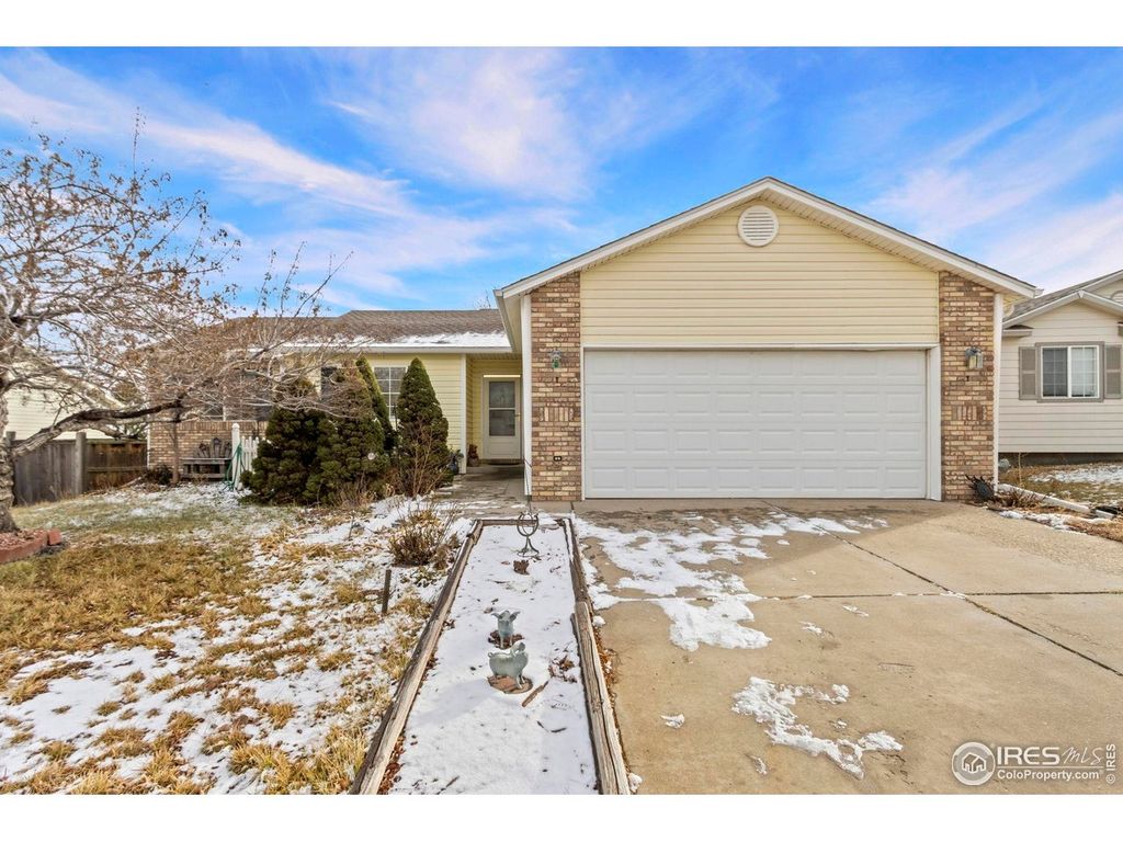 105 Blue Spruce Dr, Severance, CO 80550