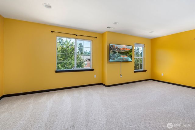 1873 SW Downfield Way, Oak Harbor, WA 98277