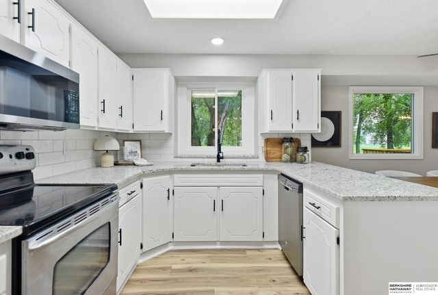 11005 Bandlytown Place, Bellevue, NE 68123