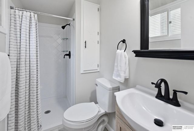 11005 Bandlytown Place, Bellevue, NE 68123