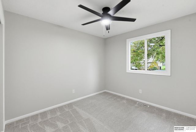 11005 Bandlytown Place, Bellevue, NE 68123
