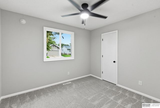 11005 Bandlytown Place, Bellevue, NE 68123