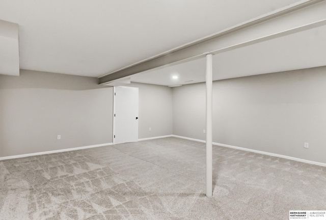11005 Bandlytown Place, Bellevue, NE 68123