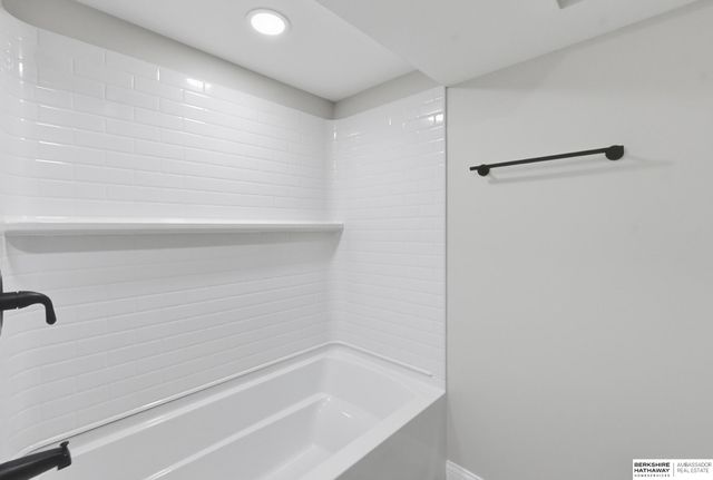 11005 Bandlytown Place, Bellevue, NE 68123