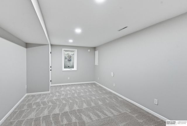 11005 Bandlytown Place, Bellevue, NE 68123