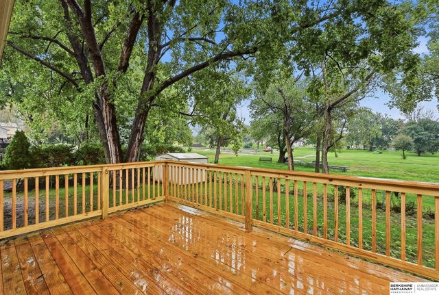 11005 Bandlytown Place, Bellevue, NE 68123