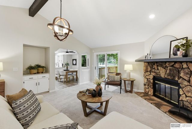 11005 Bandlytown Place, Bellevue, NE 68123