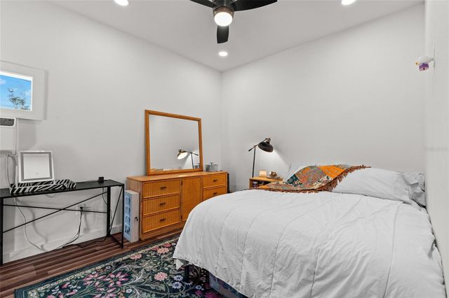 775 39TH AVENUE NE, St Petersburg, FL 33703