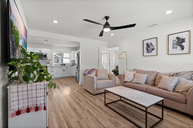 775 39TH AVENUE NE, St Petersburg, FL 33703