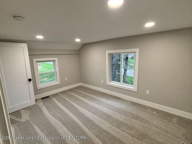 2584 E Gresham Highway, Charlotte, MI 48813