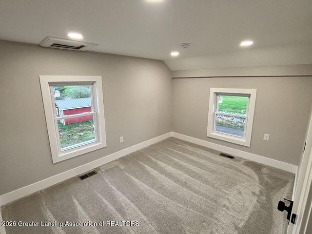 2584 E Gresham Highway, Charlotte, MI 48813