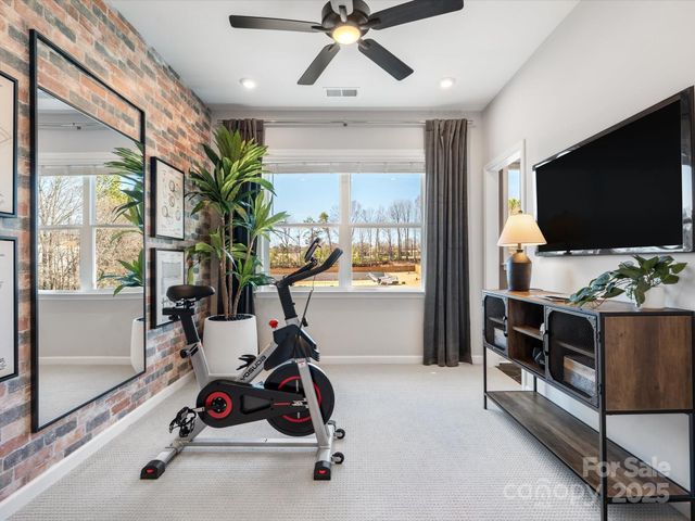 5036 Beirut Drive, Charlotte, NC 28217