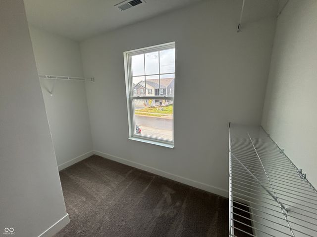 4371 Red Pine Drive, Bargersville, IN 46106