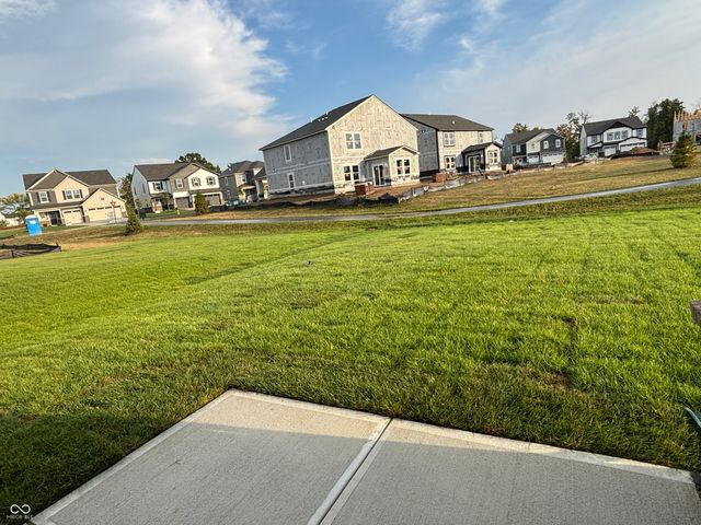 4371 Red Pine Drive, Bargersville, IN 46106