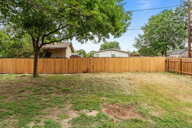 8408 Staunton DR, Austin, TX 78758