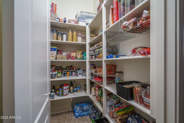 14757 W PASADENA Avenue, Litchfield Park, AZ 85340