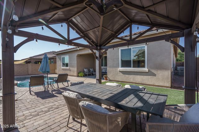 14757 W PASADENA Avenue, Litchfield Park, AZ 85340