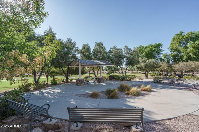 14757 W PASADENA Avenue, Litchfield Park, AZ 85340