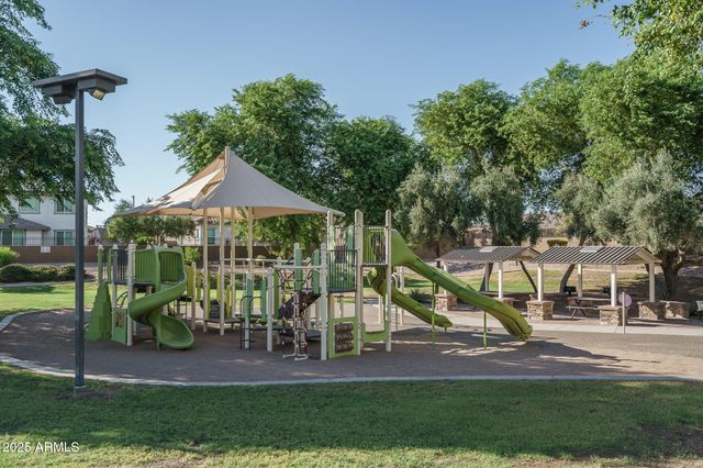 14757 W PASADENA Avenue, Litchfield Park, AZ 85340