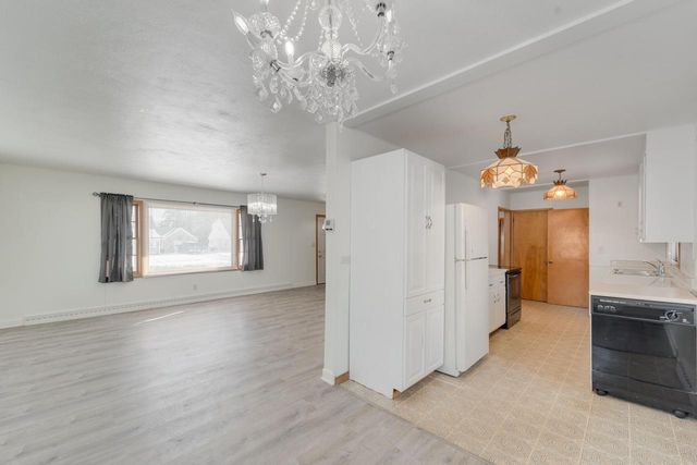 W169N8673 Sheridan DRIVE, Menomonee Falls, WI 53051