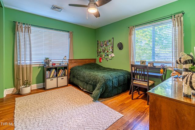 190 Crestview Drive, Abingdon, VA 24210
