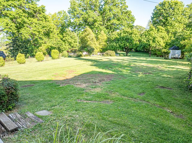 190 Crestview Drive, Abingdon, VA 24210