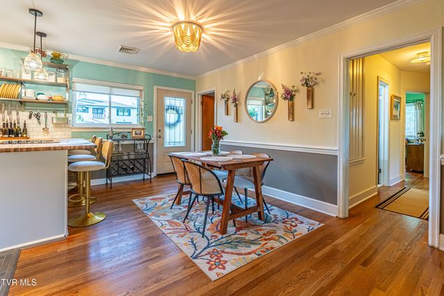 190 Crestview Drive, Abingdon, VA 24210