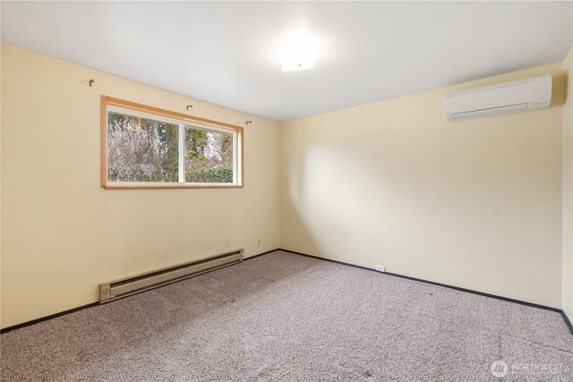 20322 22nd Avenue NE, Shoreline, WA 98155