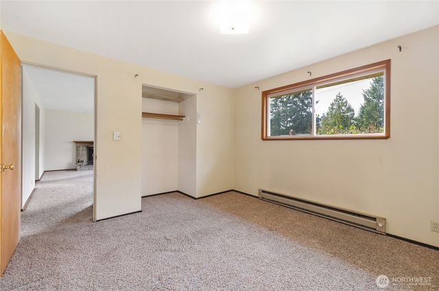 20322 22nd Avenue NE, Shoreline, WA 98155